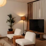 Naxian Nest Penthouse 3br - Walk To Apartman