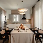 Naxian Nest Penthouse 3br - Walk To Apartament Naxos City