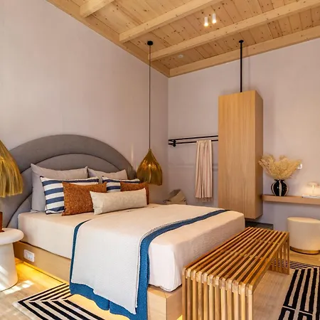 Naxian Nest Suites&apartments * Naxos City